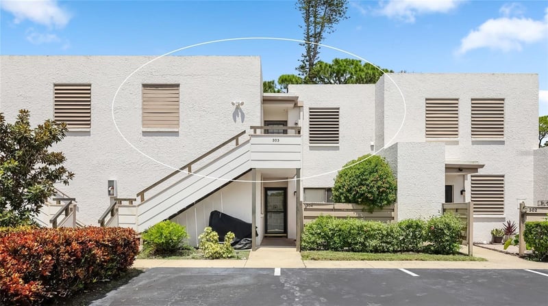 303 Springdale Dr #303, Bradenton, FL 34210