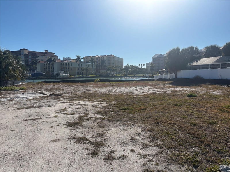 5410 Aloha Dr, St Pete Beach, FL 33706