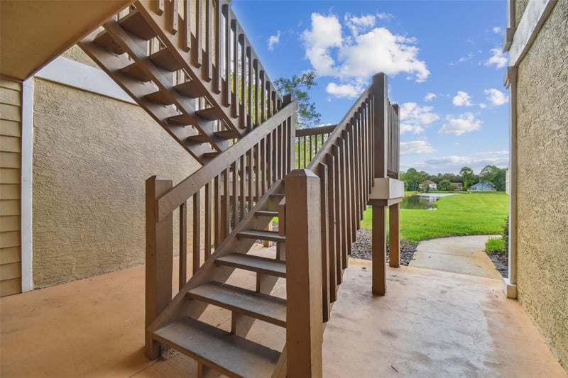 9481 Highland Oak Dr #1615, Tampa, FL 33647