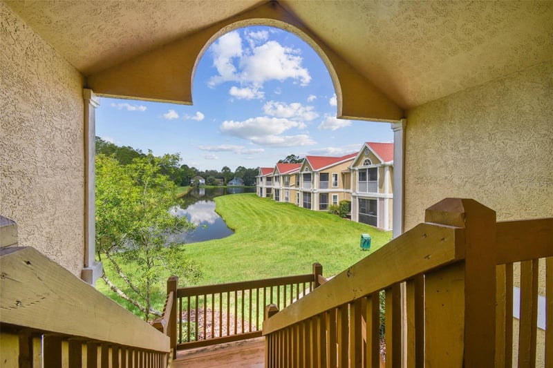 9481 Highland Oak Dr #1615, Tampa, FL 33647