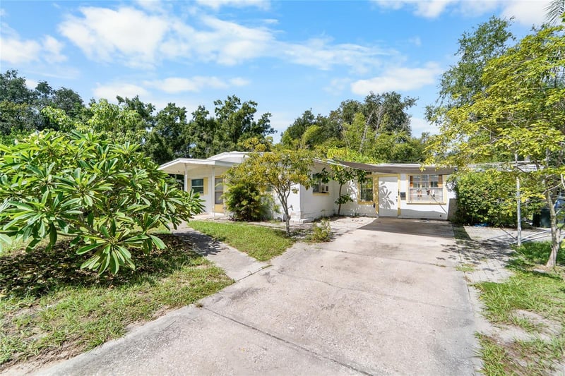 12312 N 27th St, Tampa, FL 33612