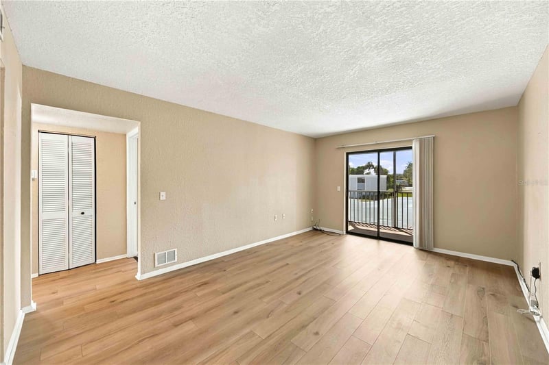 5310 26th St W #504, Bradenton, FL 34207