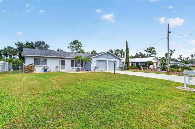 5503 18th Ave E, Bradenton, FL 34208