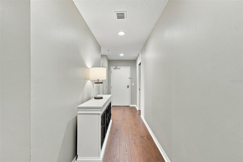 226 5th Ave N #M05, St Petersburg, FL 33701