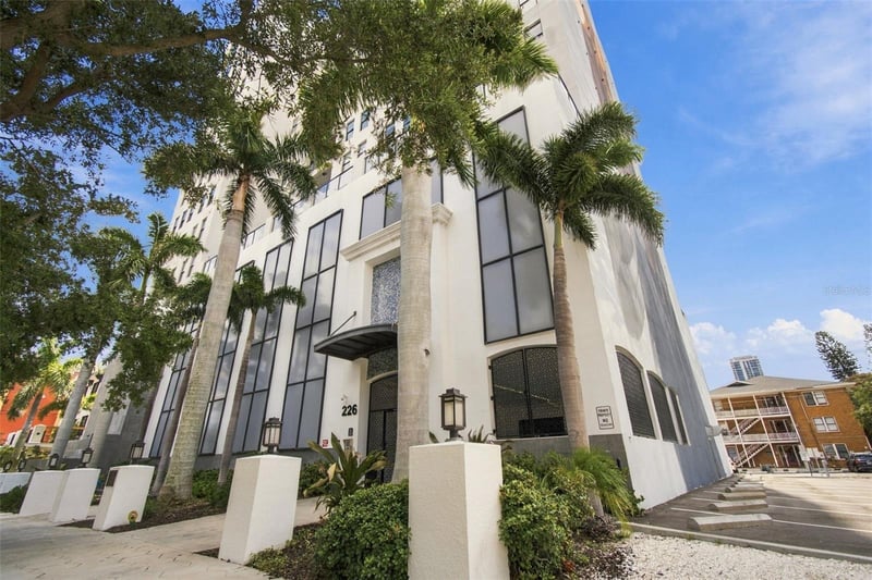 226 5th Ave N #M05, St Petersburg, FL 33701