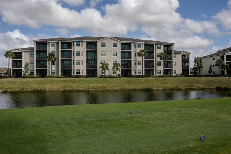 18028 Gawthrop Dr #402, Bradenton, FL 34211