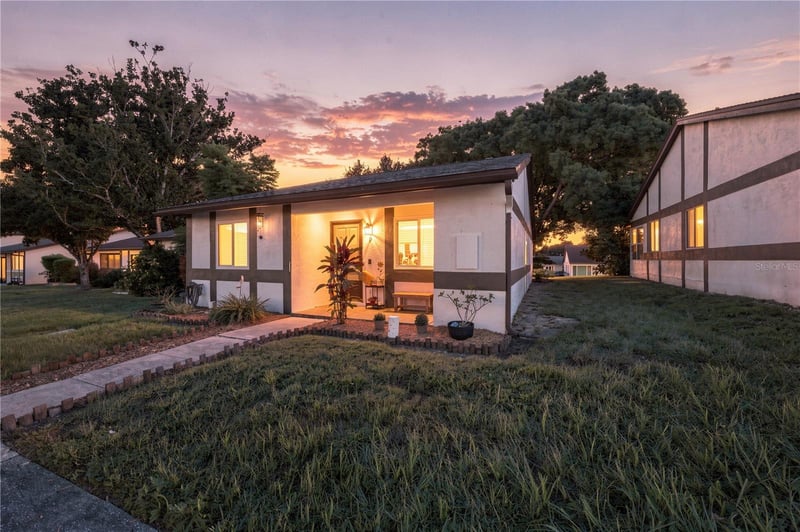 2245 Alden Ln #F, Palm Harbor, FL 34683