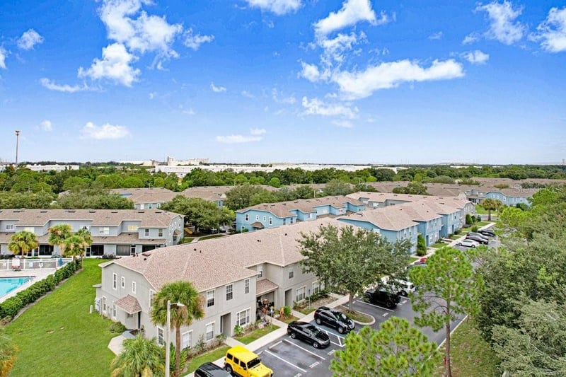 12635 Kings Crossing Dr, Gibsonton, FL 33534
