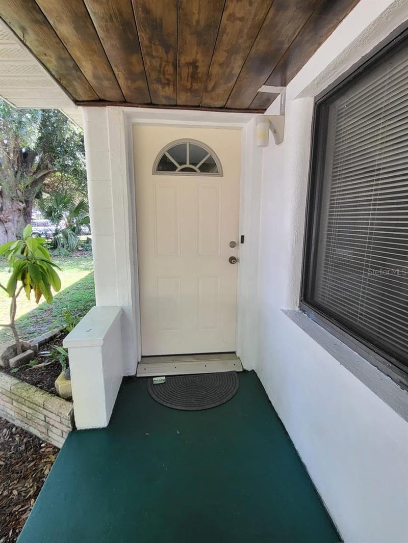 6738 5th Ave N, St Petersburg, FL 33710