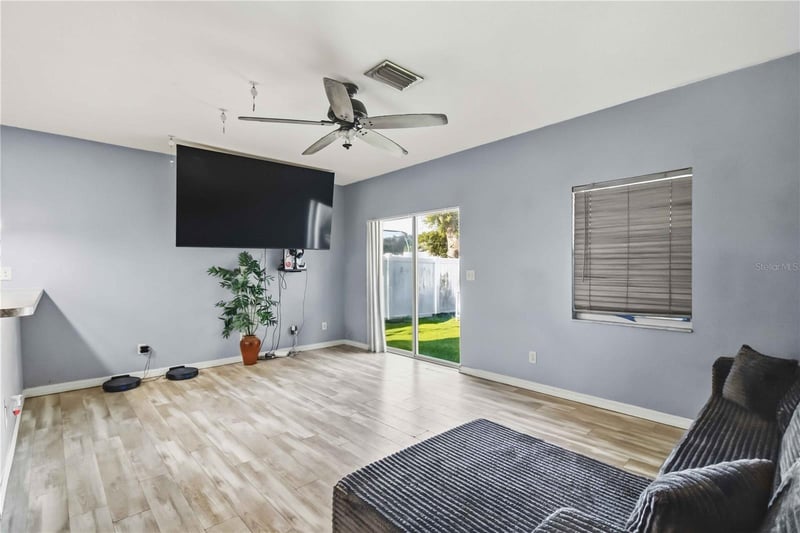 4118 11th St E, Bradenton, FL 34208