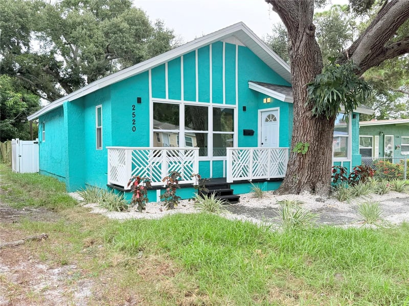 2520 10th St S, St Petersburg, FL 33705