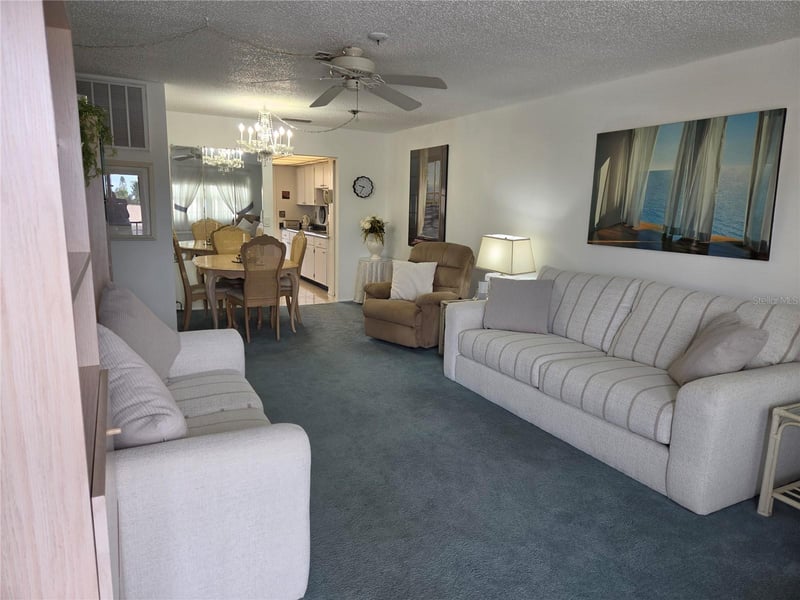 5969 Terrace Park Dr N #305, St Petersburg, FL 33709