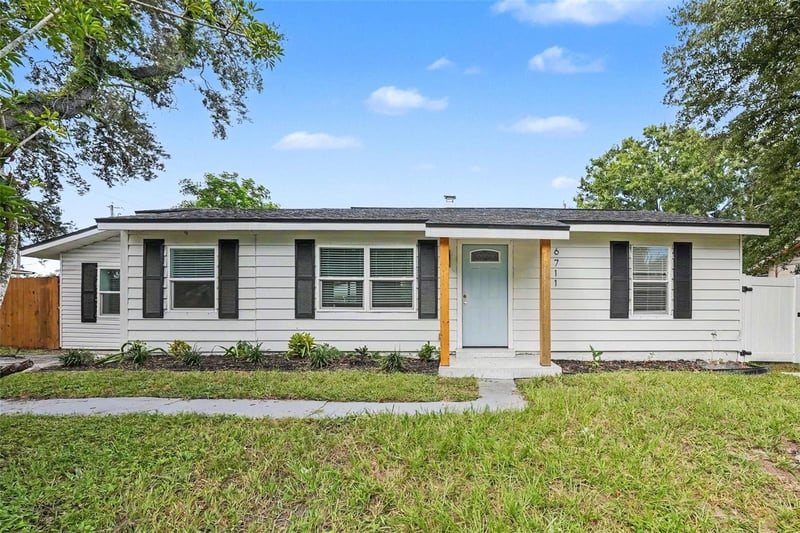 6711 S Gabrielle St, Tampa, FL 33611
