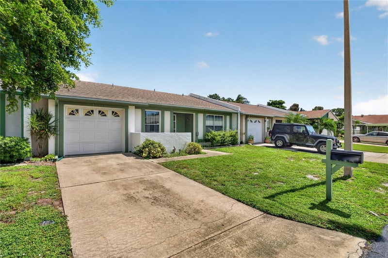 4103 41st St W, Bradenton, FL 34205