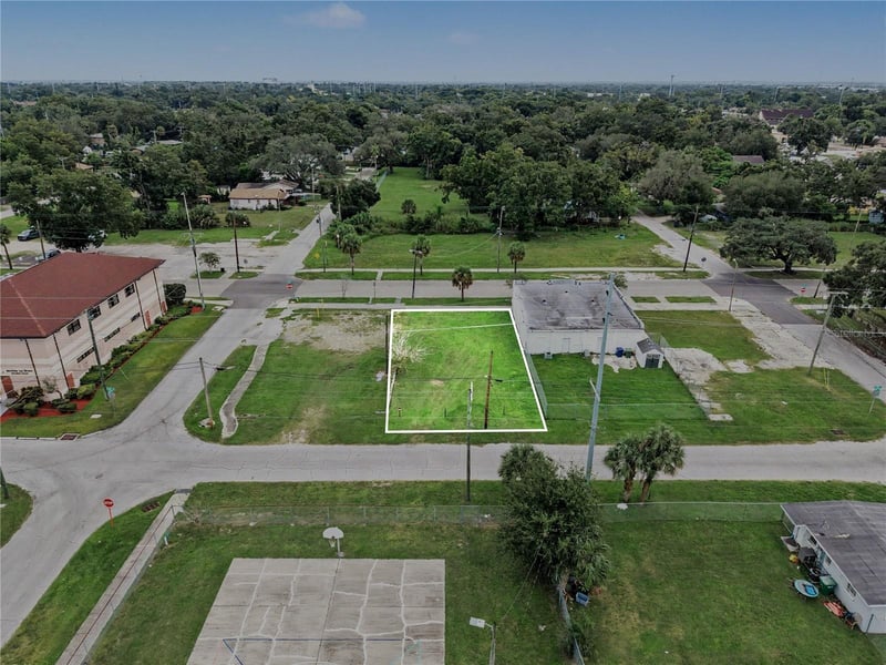 3812 N 29th St, Tampa, FL 33610