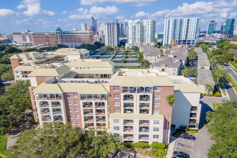 1002 S Harbour Island Blvd #1302, Tampa, FL 33602