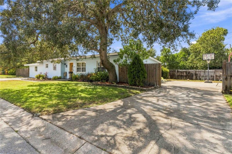 801 51st Ave S, St Petersburg, FL 33705