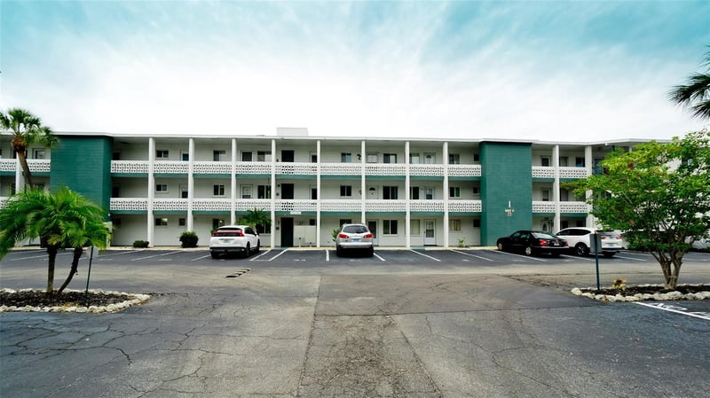 5885 Welcome Rd #I3, Bradenton, FL 34207
