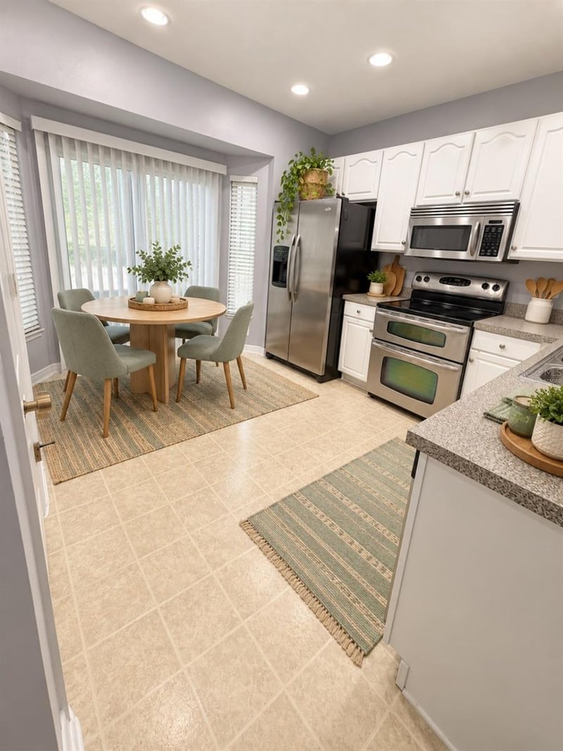 12307 Foxmoor Peak Dr, Riverview, FL 33579