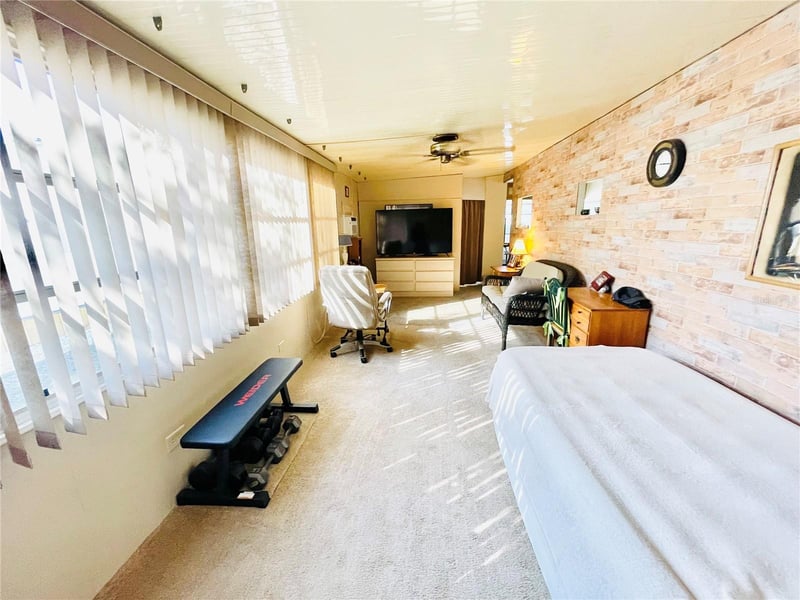 3275 26th Ave E #107, Bradenton, FL 34208