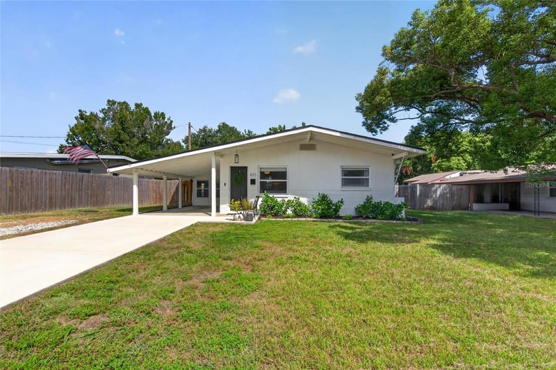 835 54th Ave N, St Petersburg, FL 33703