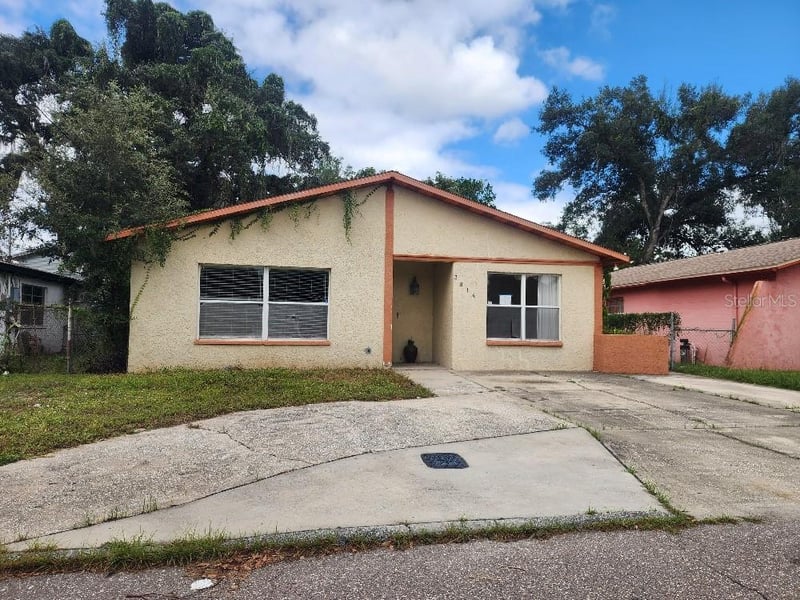3814 E Cayuga St, Tampa, FL 33610
