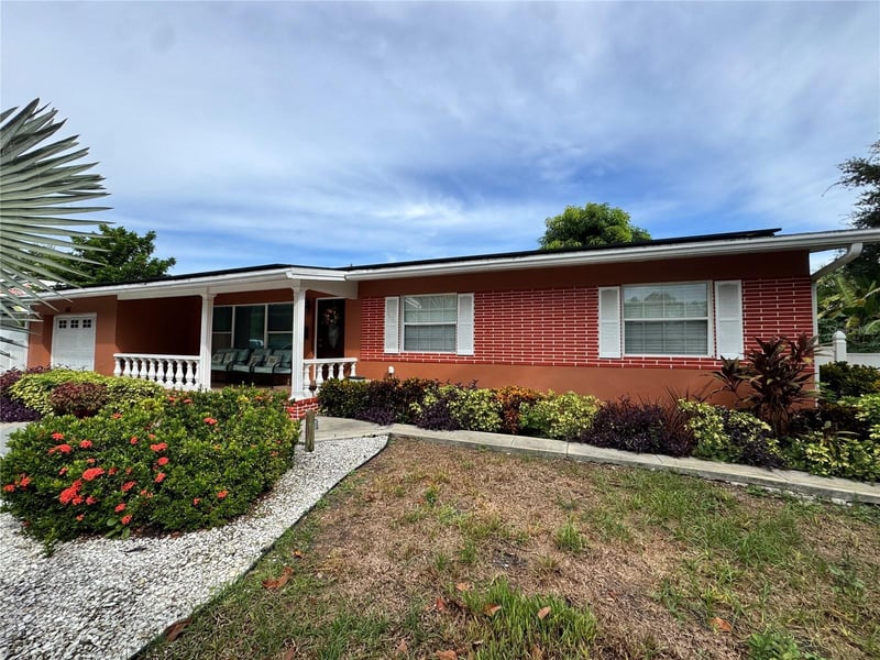 401 46th Ave S, St Petersburg, FL 33705