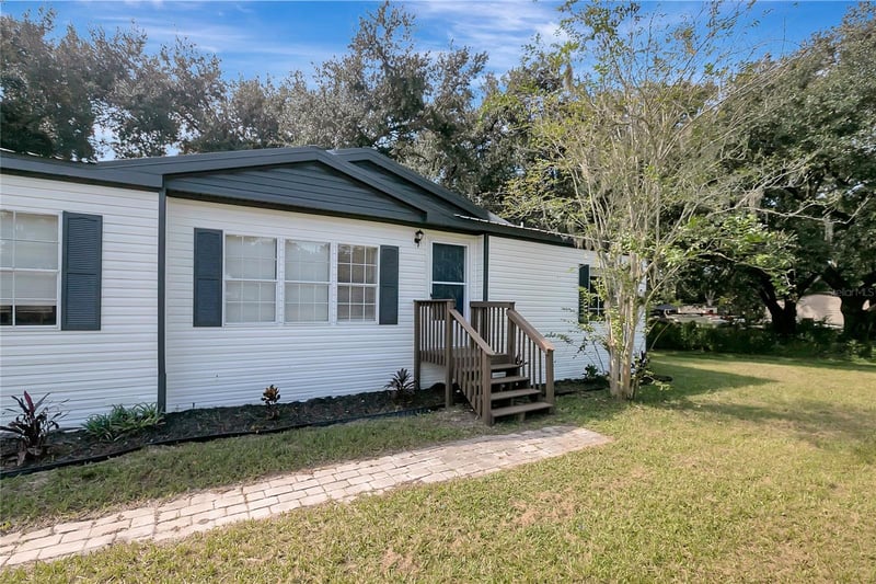 30148 Clearview Dr, Wesley Chapel, FL 33545