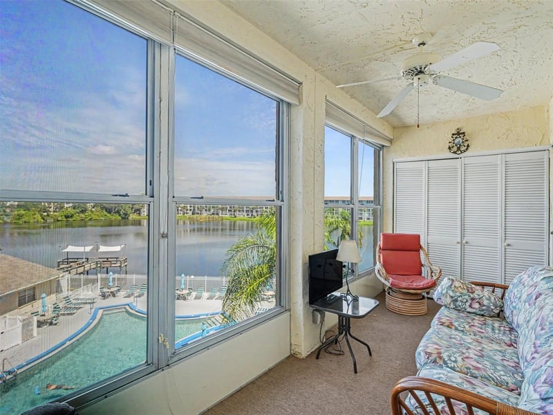 3785 Lake Bayshore Dr #H-405, Bradenton, FL 34205