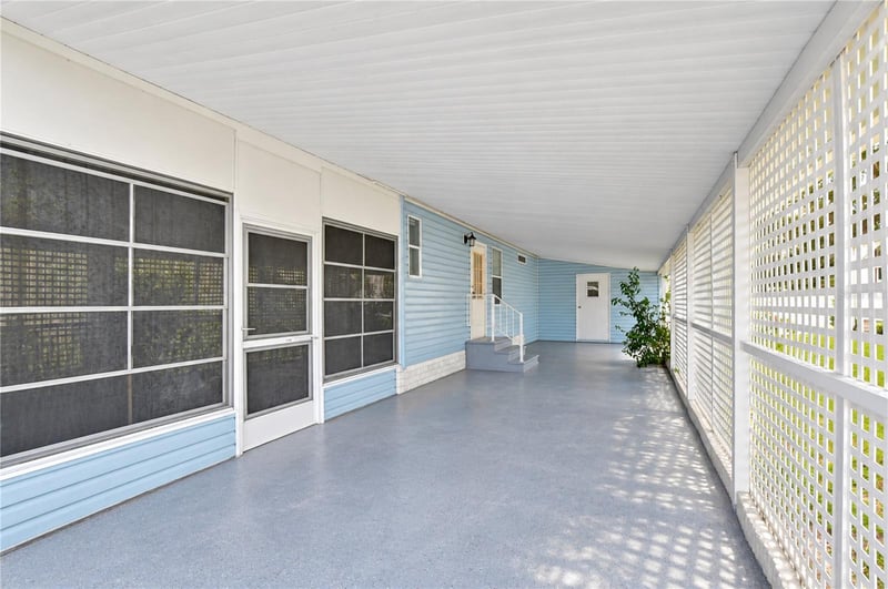 38012 Lawanda Loop, Zephyrhills, FL 33542