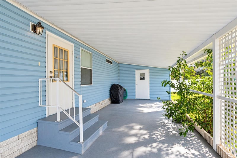 38012 Lawanda Loop, Zephyrhills, FL 33542