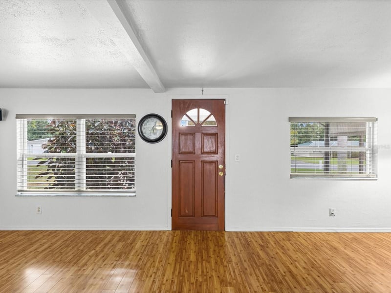 5291 43rd Ave N, St Petersburg, FL 33709