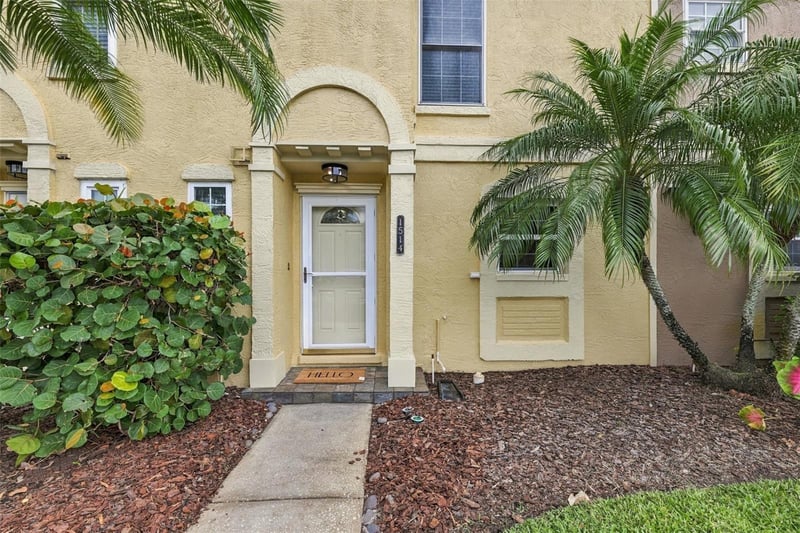 1514 Chateaux De Ville Ct, Clearwater, FL 33764