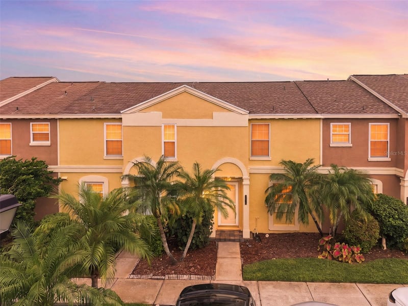 1514 Chateaux De Ville Ct, Clearwater, FL 33764