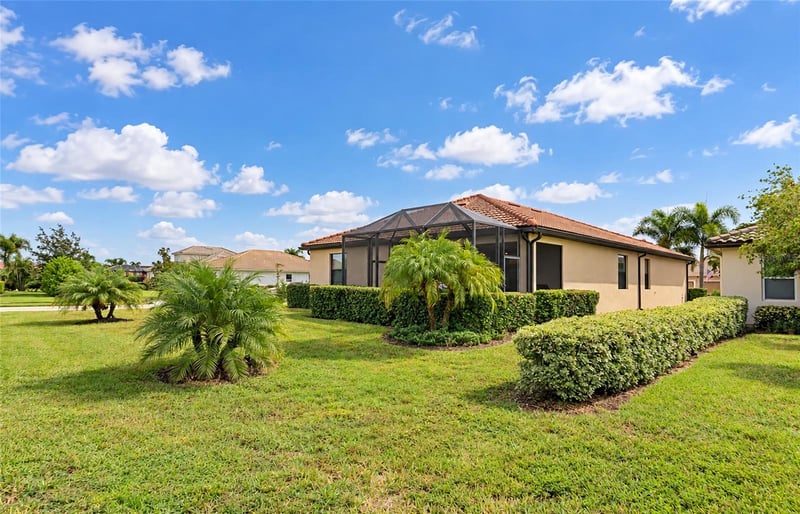 4761 Royal Dornoch Cir, Bradenton, FL 34211