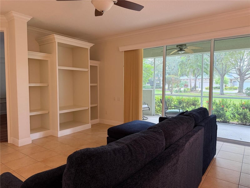 6434 Moorings Point Cir #102, Lakewood Ranch, FL 34202