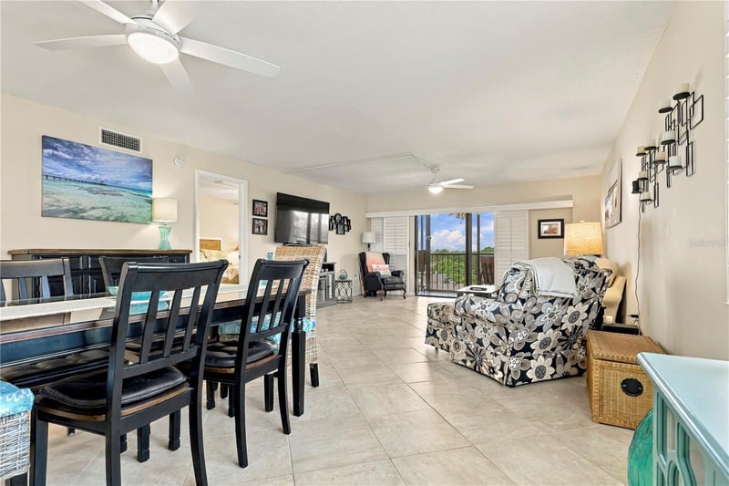 9490 Harbor Greens Way #508, Seminole, FL 33776