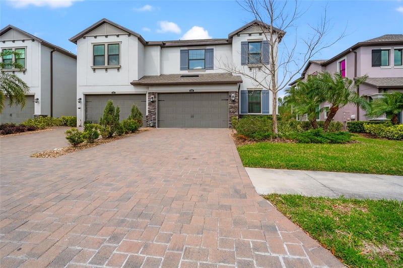 4896 San Martino Dr, Wesley Chapel, FL 33543