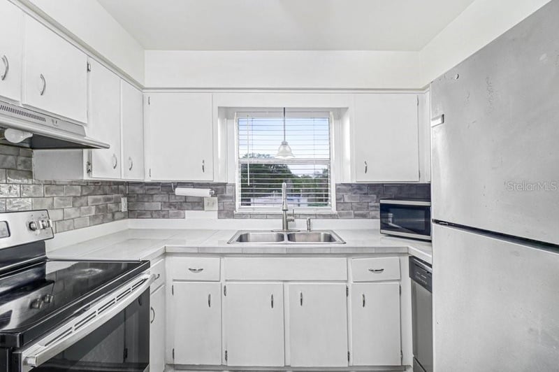 7210 N Manhattan Ave #2523, Tampa, FL 33614