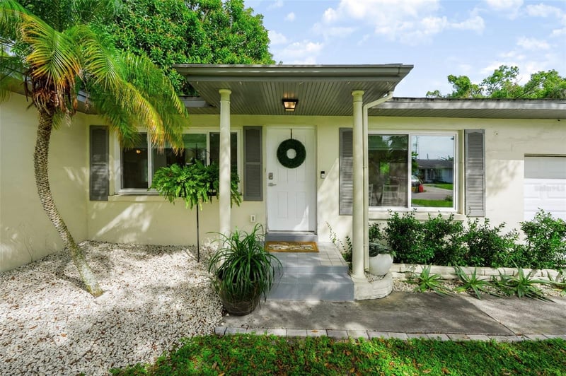 615 Brookside Dr, Clearwater, FL 33764