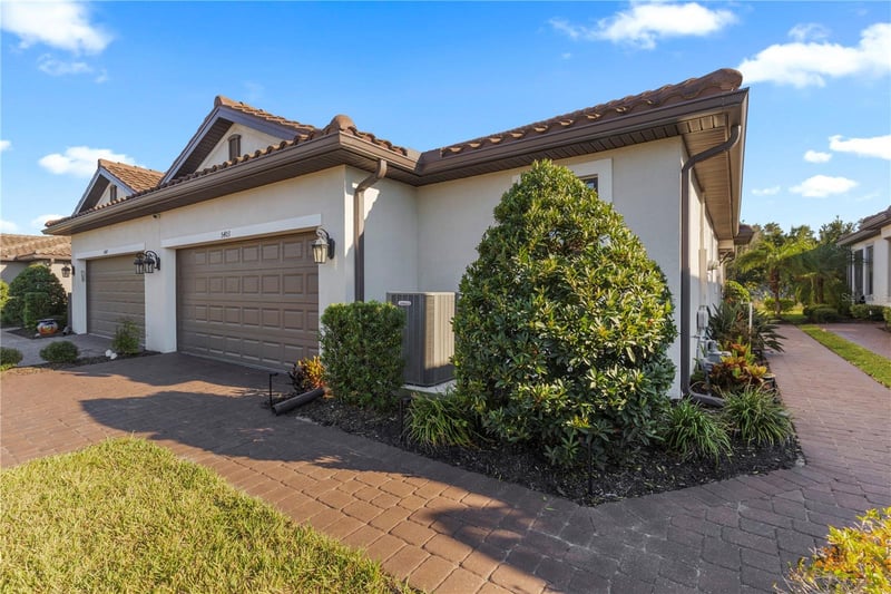 5403 Rushmere Ct, Palmetto, FL 34221