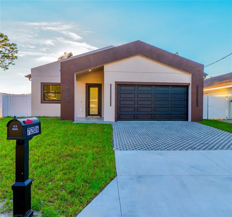 7206 N Grady Ave, Tampa, FL 33614