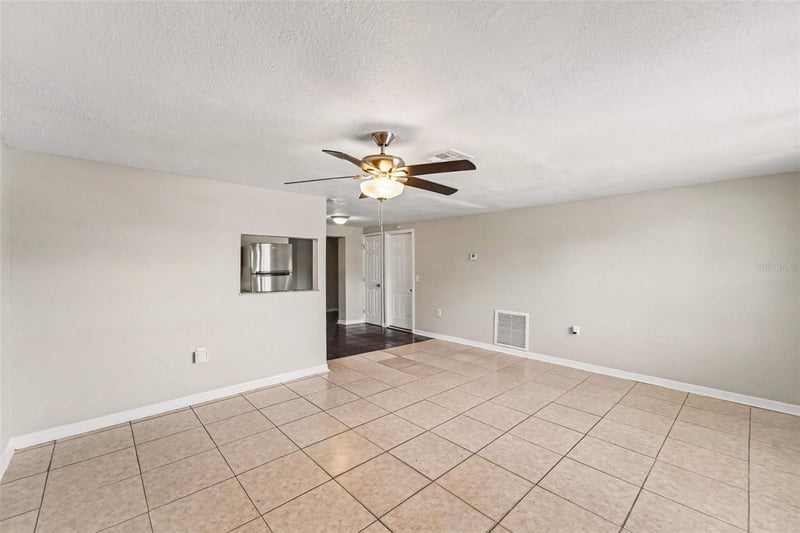 4631 Eastwood Ln, Holiday, FL 34690