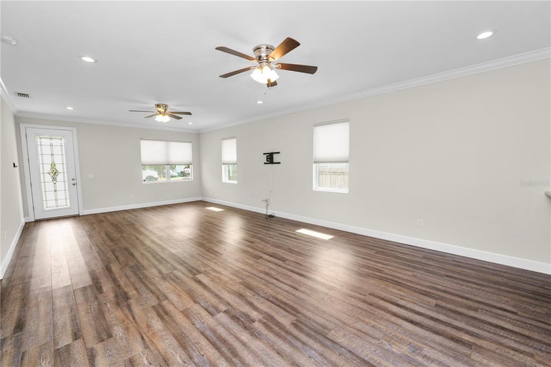 3725 57th Ave N, St Petersburg, FL 33714