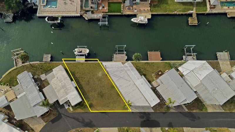 8740 43rd Ave N #136, St Petersburg, FL 33709