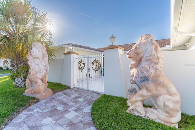 320 Harbor PASSAGE, Clearwater, FL 33767
