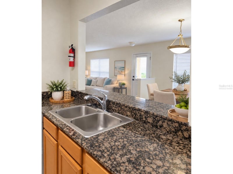 3438 Castle Stone Ct, Valrico, FL 33594