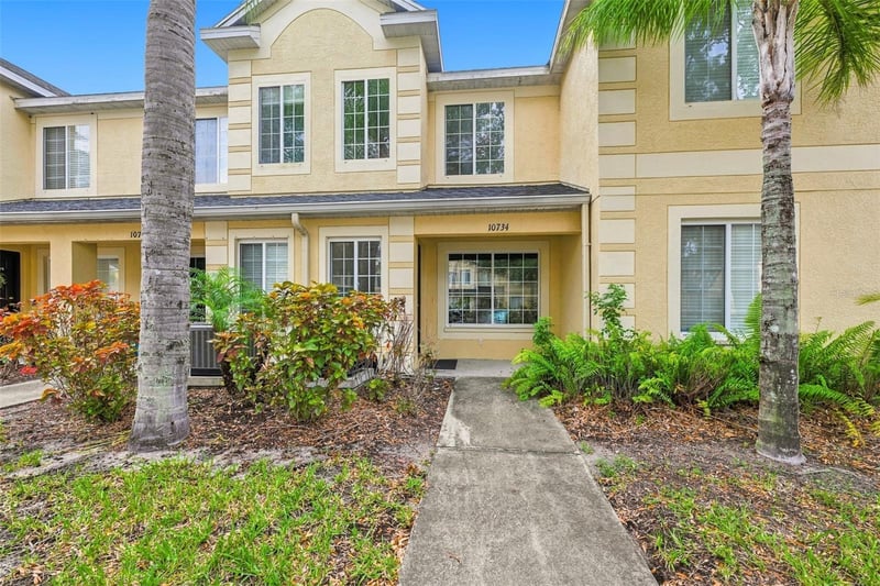 10734 Keys Gate Dr, Riverview, FL 33579