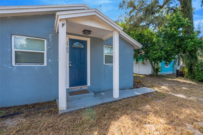 1703 E New Orleans Ave, Tampa, FL 33610