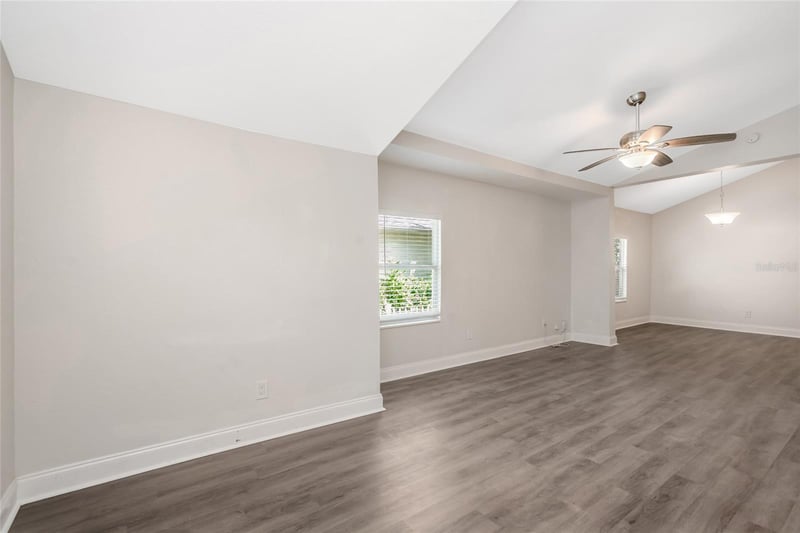 1703 E New Orleans Ave, Tampa, FL 33610